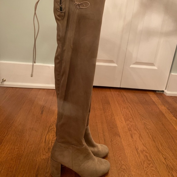 Chinese Laundry Over The Knee Boots - Picture 2 of 5